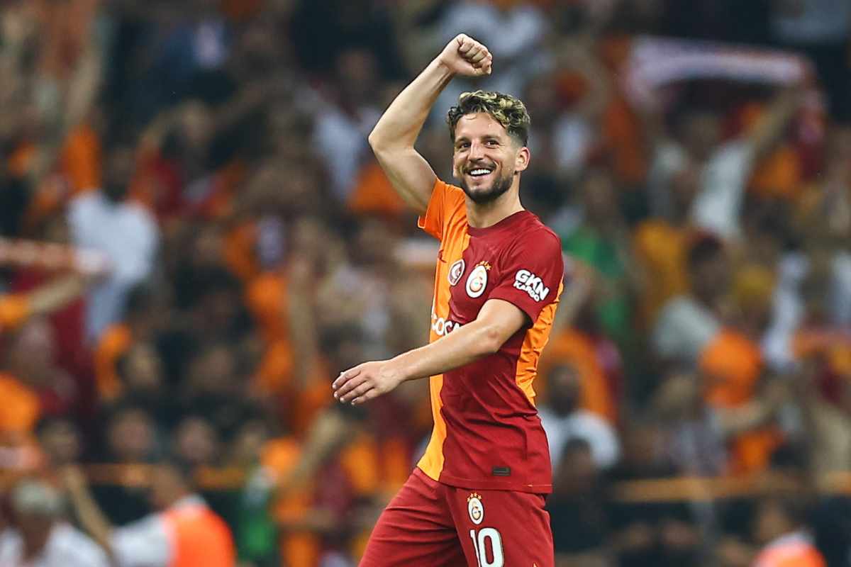 L'ex Napoli raggiunge Mertens al Galatasaray