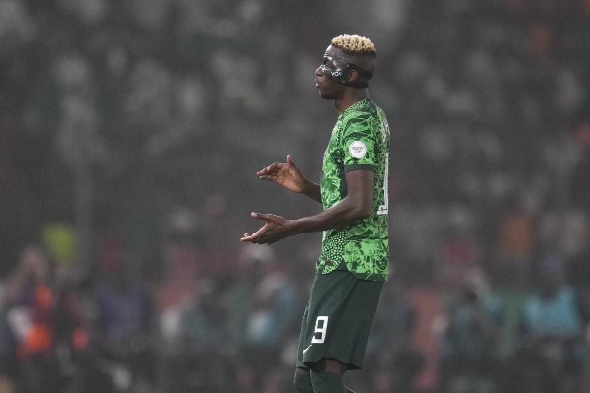 Osimhen, difesa del c.t nigeriano per il bomber