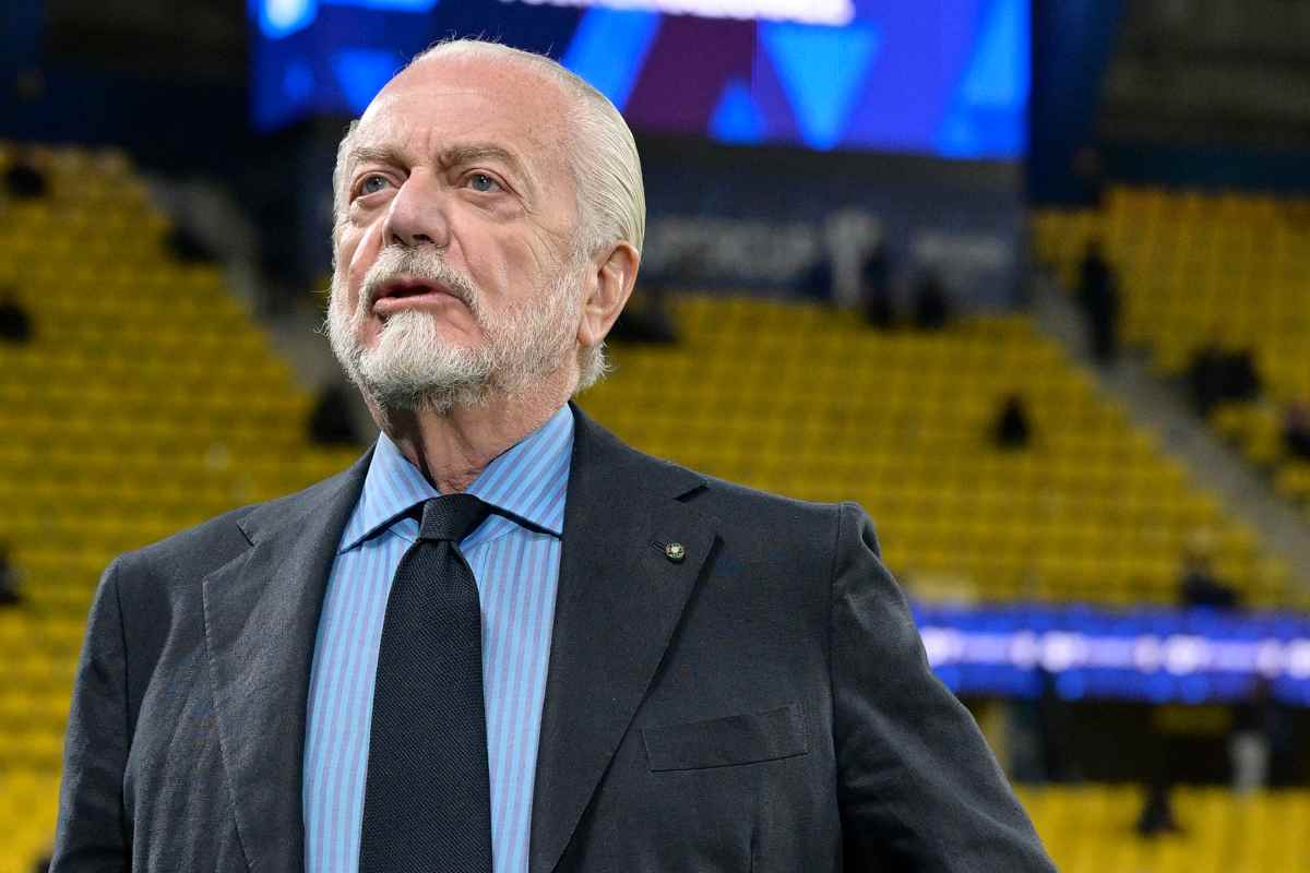 De Laurentiis allo scontro con DAZN: cosa rischia il Napoli
