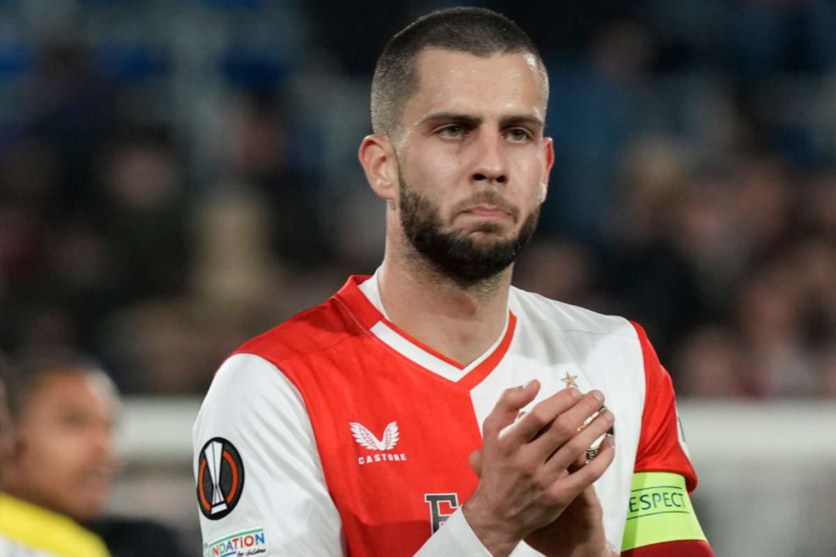 Hancko, il Napoli è pronto a piazzare un colpo in difesa