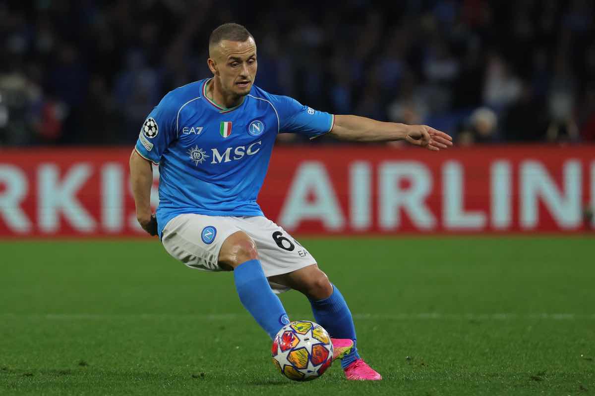 Lobotka-Napoli, il Barcellona prepara l'assalto al centrocampista