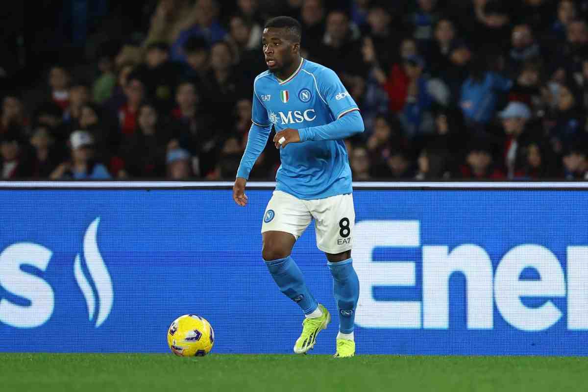 Calciomercato Napoli, gli azzurri prendono tempo per pensare al riscatto di Traorè dal Bournemouth