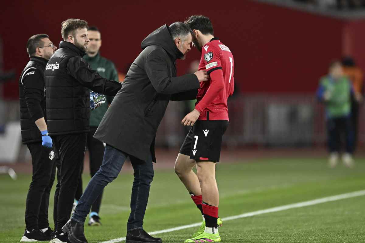 Infortunio per Kvara: la situazione