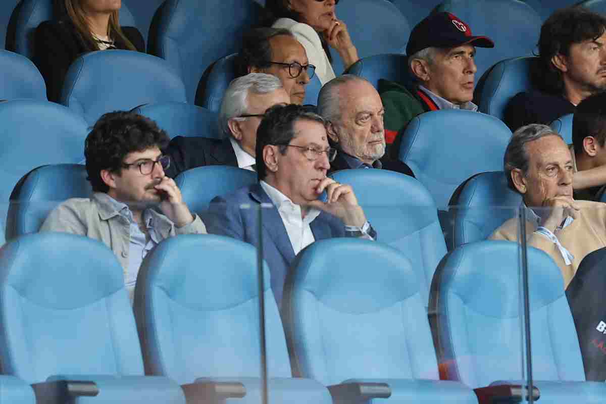 De Laurentiis sconsolato, presa un’importante decisione sul calciomercato del Napoli!