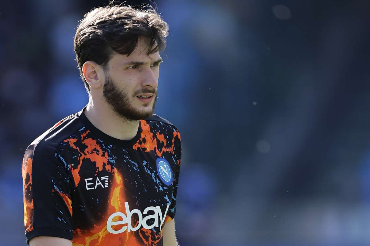 Calciomercato Napoli, offerta del PSG per Kvaratskhelia