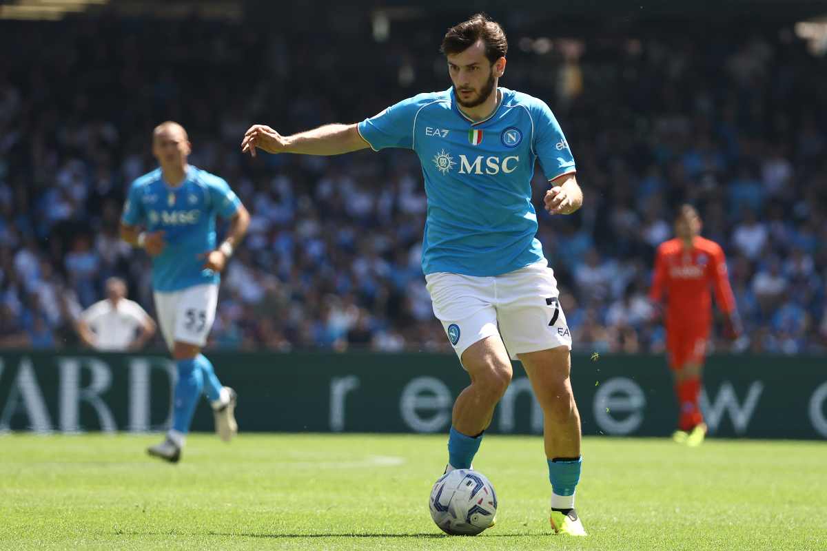 Calciomercato Napoli, offerta del PSG per Kvaratskhelia