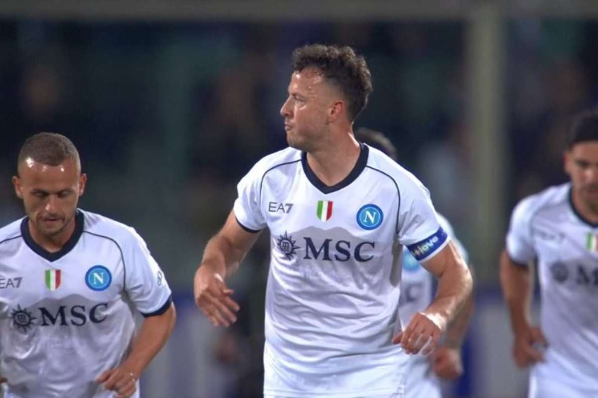 Fiorentina-Napoli, dopo la rete di Rrahmani piovono insulti dalla Fiesole