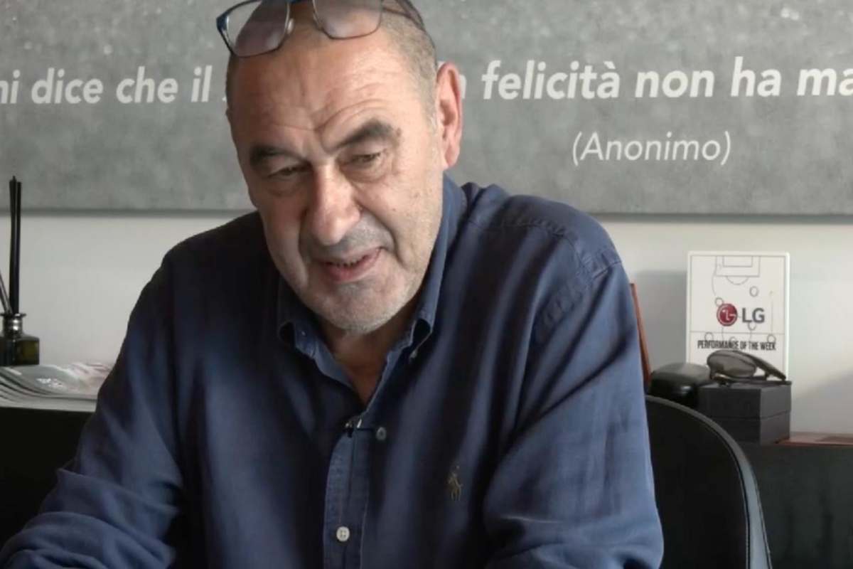 Sarri si espone sulla ripartenza del Napoli