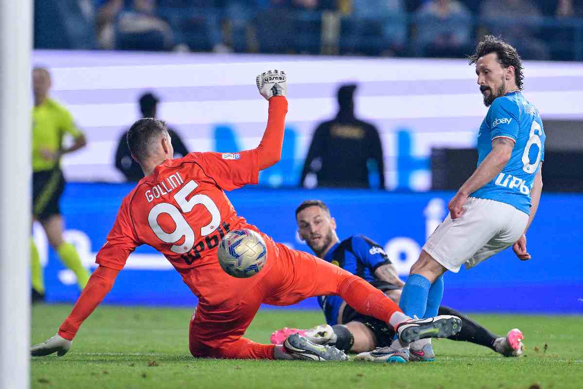 Napoli, arriva l'addio a sorpresa: è richiesto da De Rossi per la Roma