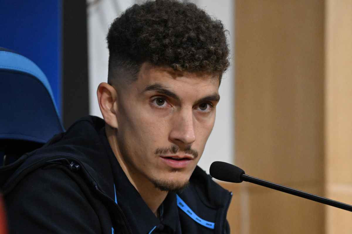 Slitta l'orario della conferenza stampa di Di Lorenzo