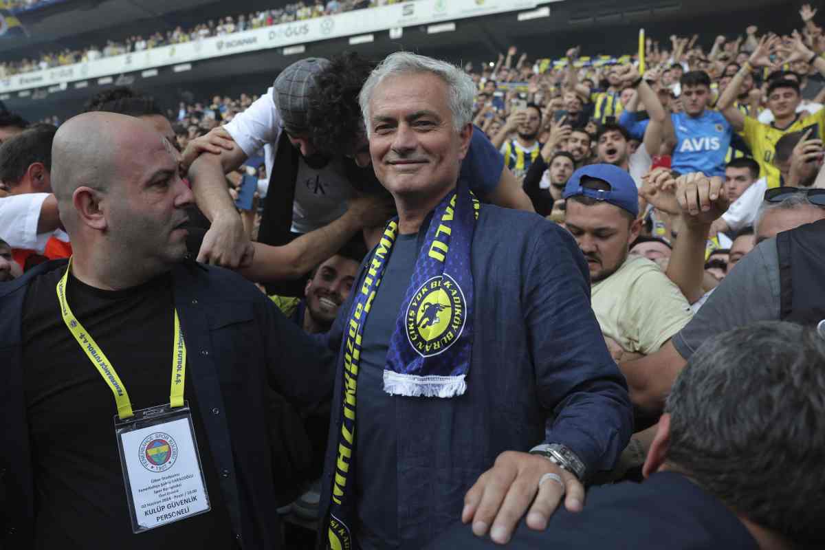 Mourinho ha beffato il Napoli