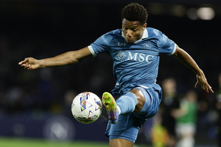 David Neres porta palla