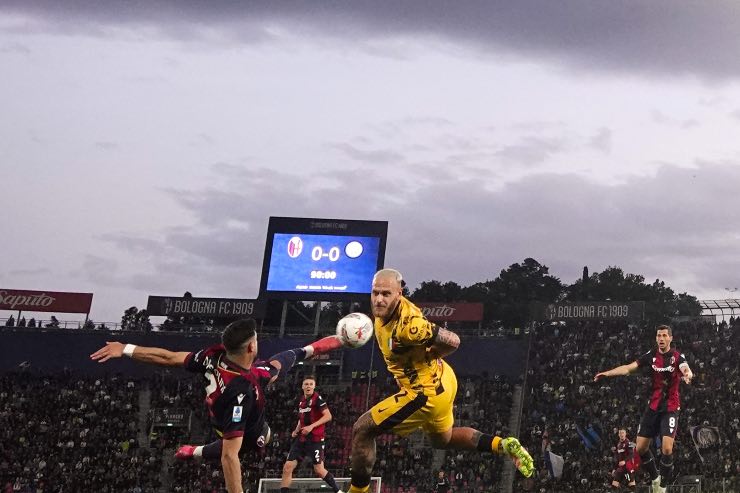 Riccardo Orsolini nel momento del gol contro l'Inter