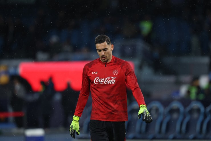 Alex Meret durante il riscaldamento