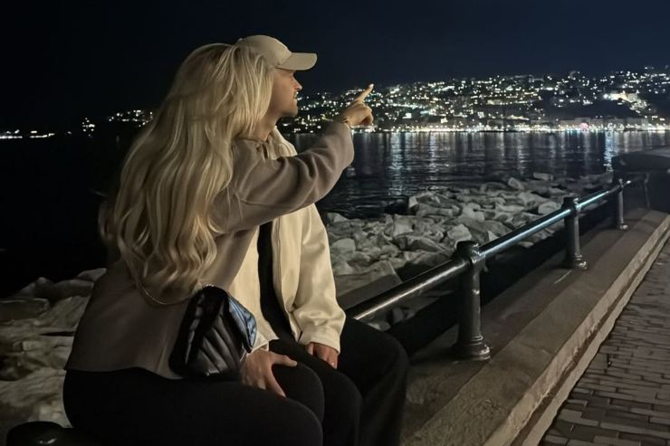 Mittelstadt a Napoli