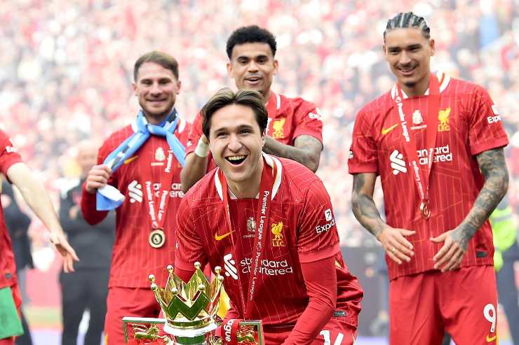 Chiesa e Nunez al Liverpool festeggiano 