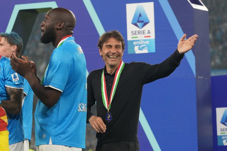 Napoli attivo sul mercato per rinforzare gli esterni