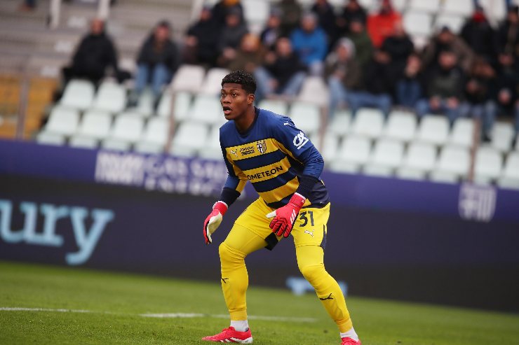 Zion Suzuki in campo