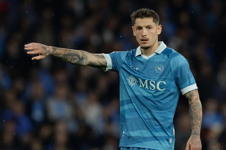 mazzocchi in campo con la maglia del Napoli