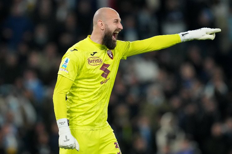 Milinkovic-Savic urla dando indicazioni