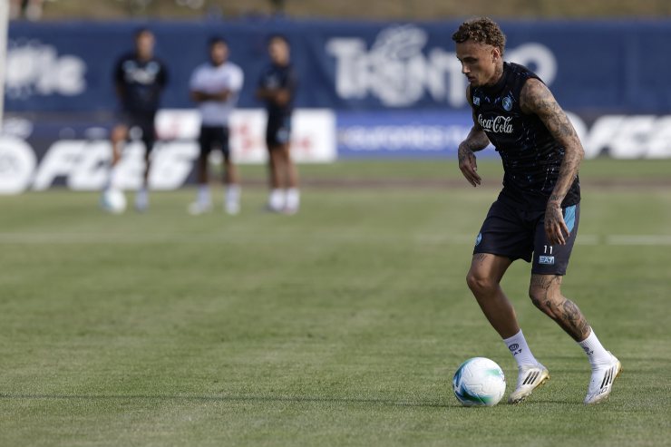 Noa Lang chiarisce le voci sul Milan