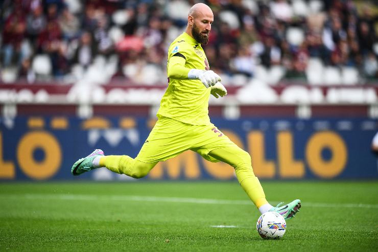 Milinkovic gioca con i piedi