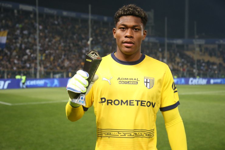 Zion Suzuki premiato