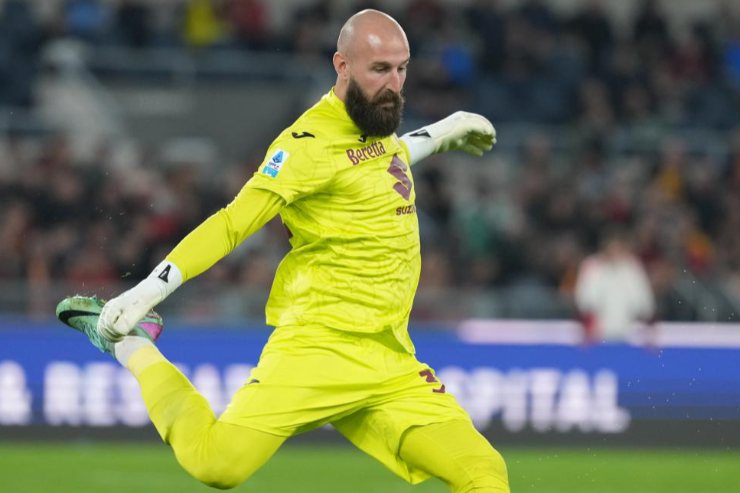 Vanja Milinkovic-Savic in campo con il Torino