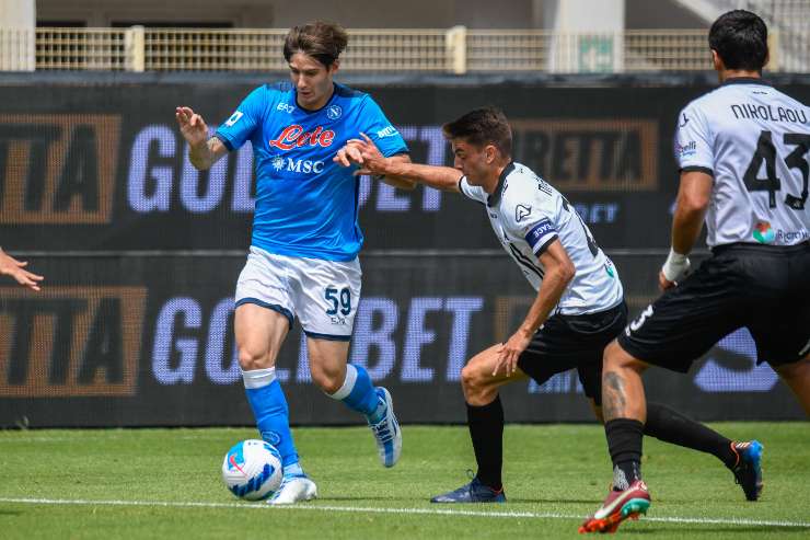 Zanoli con la maglia del Napoli