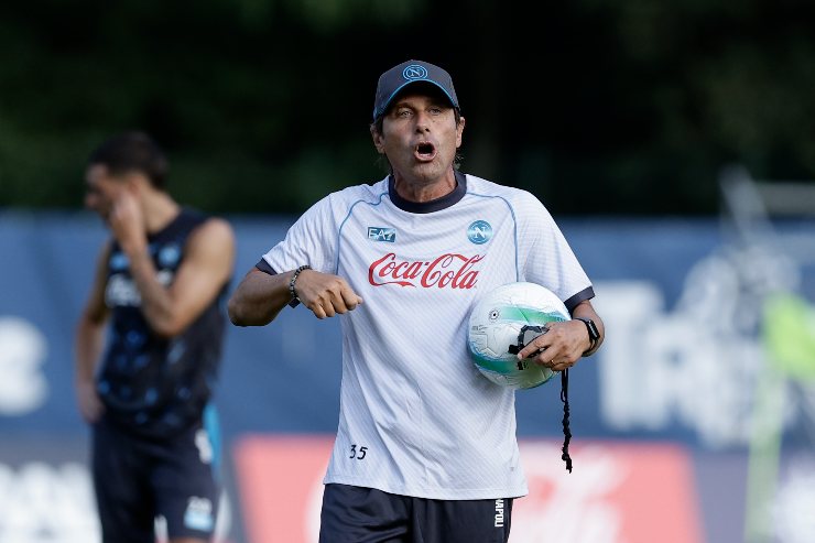 Antonio Conte in campo