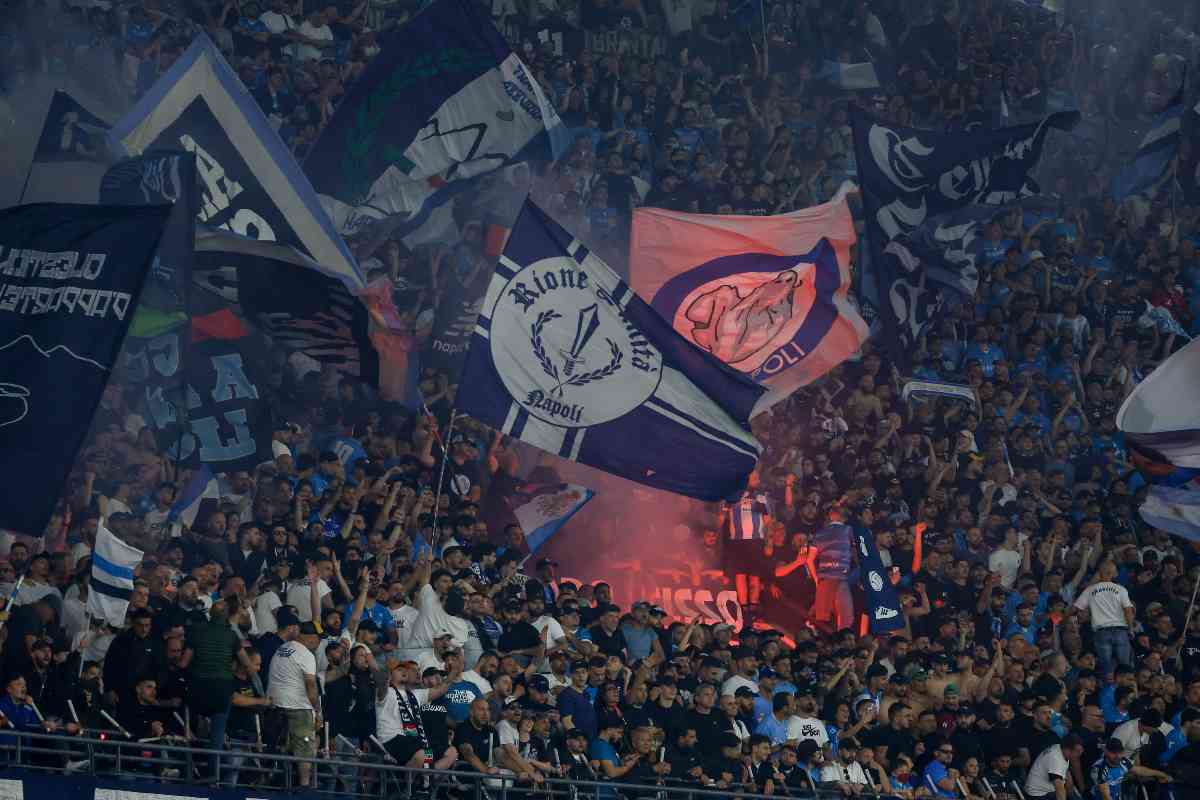 Abbonamenti Napoli, cambia tutto