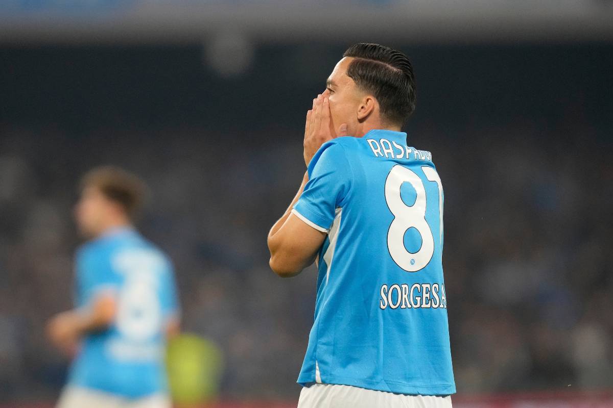 Raspadori con lo scudetto