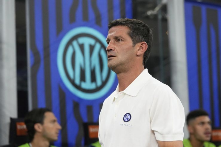 Chivu allenatore dell'Inter