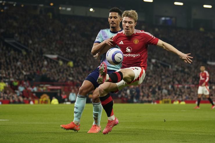 Harder si allontana dal Milan: complicato un ritorno di fiamma per Hojlund