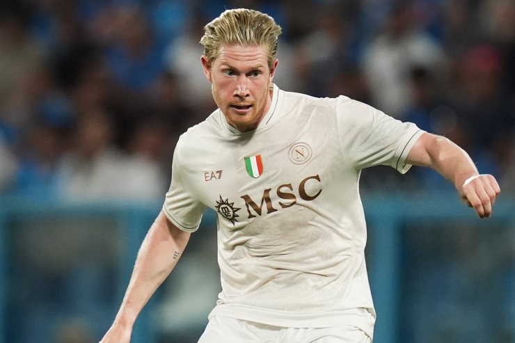 De Bruyne in azione con il Napoli