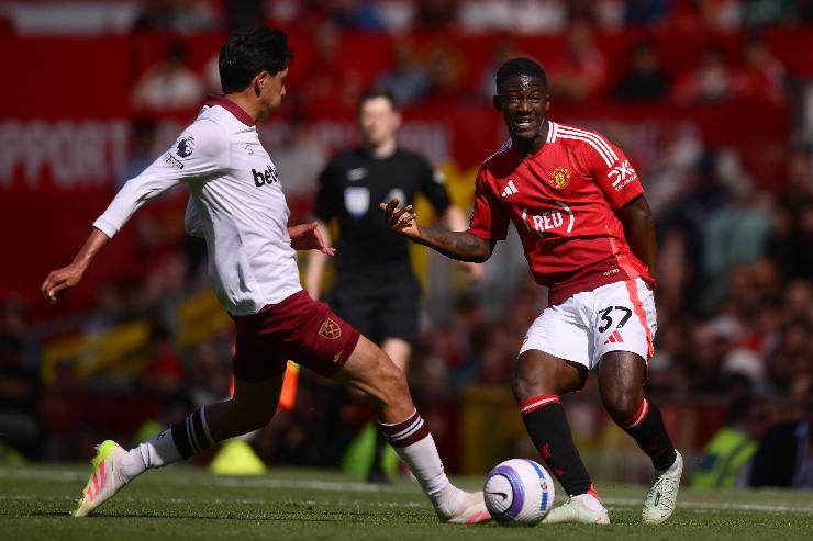 Mainoo in campo con lo United