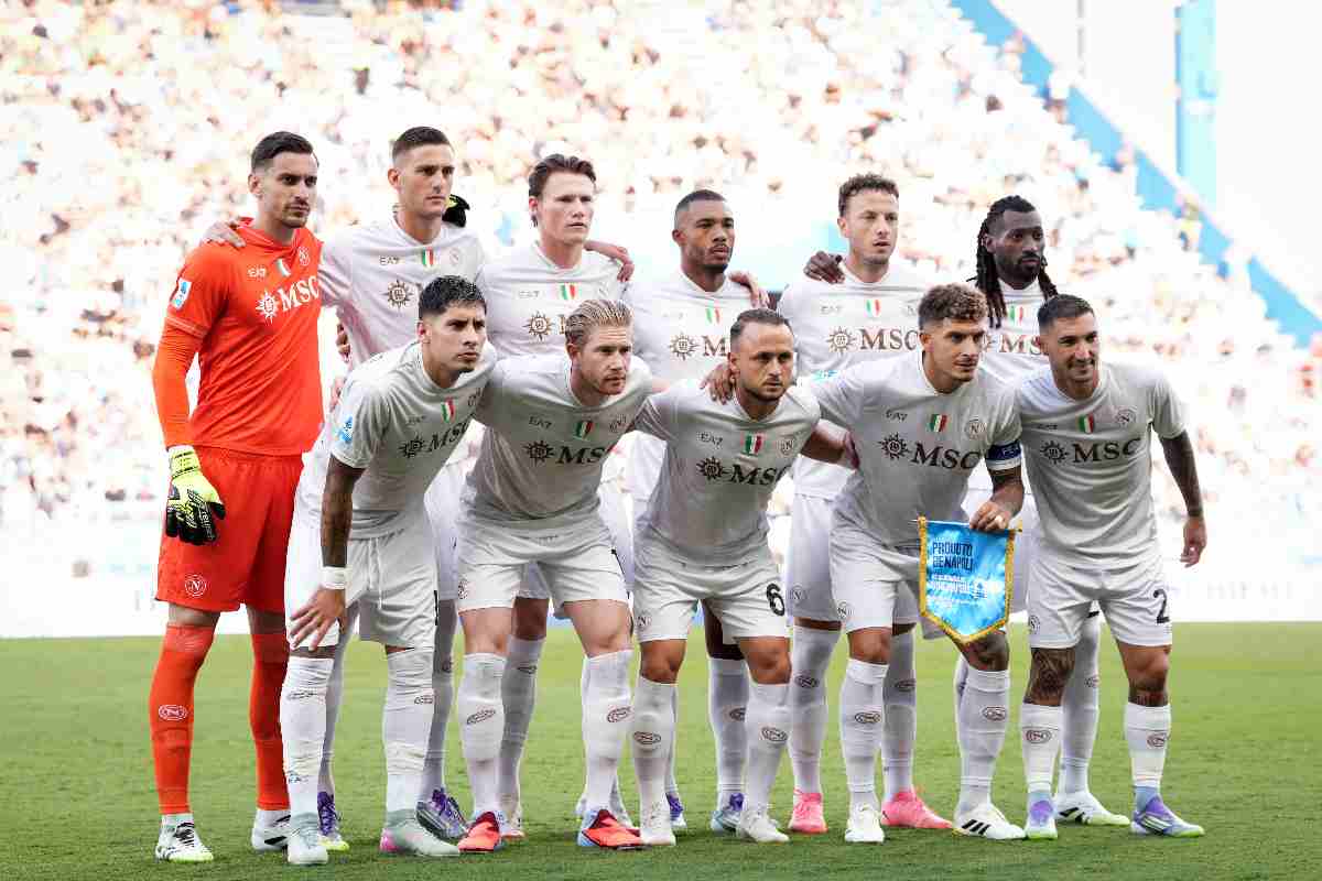 Il Napoli in campo contro il Sassuolo