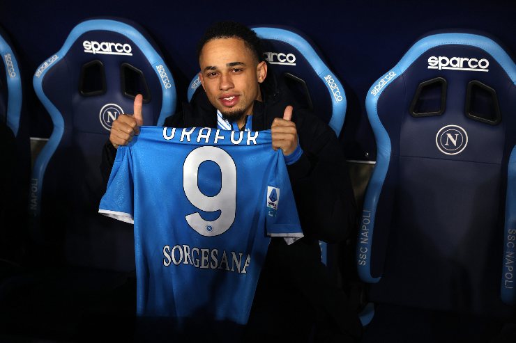 Okafor con la maglia del Napoli