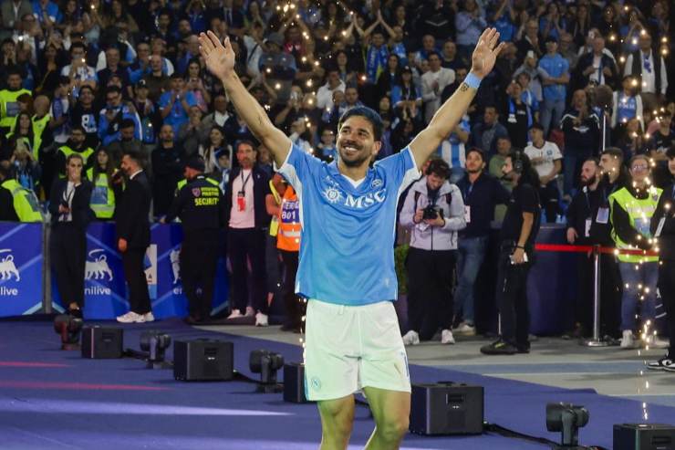 Giovanni Simeone festeggia il quarto Scudetto