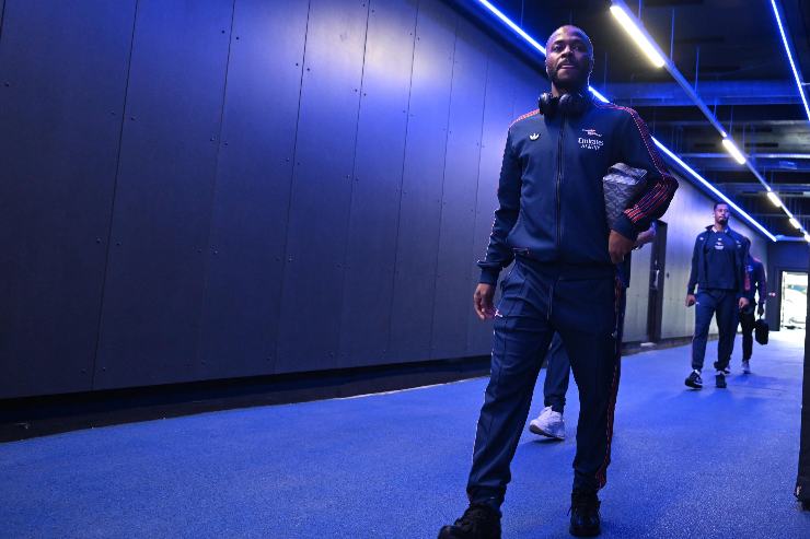 Sterling nel tunnel dello stadio