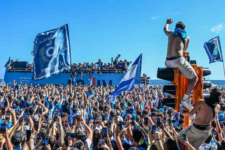 Tifosi Napoli esultano per lo scudetto
