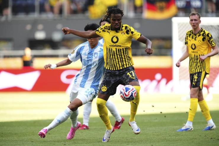 Chuwkuemeka a contrasto