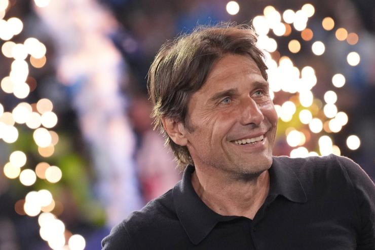 Conte durante i festeggiamenti tricolore