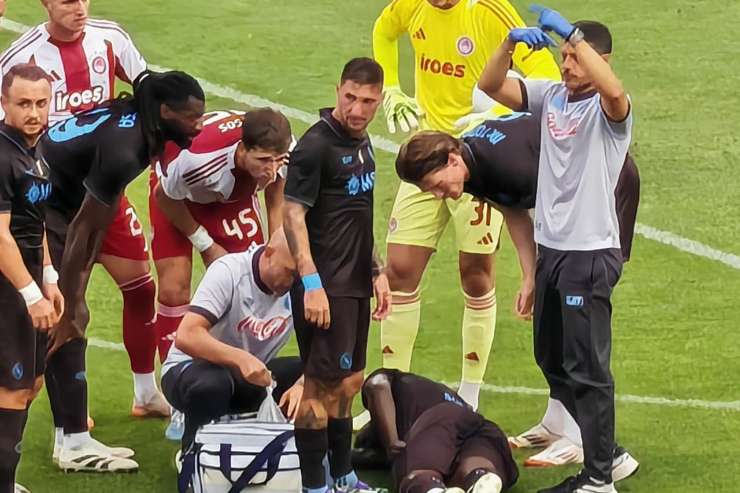 Amichevole Napoli-Olympiacos