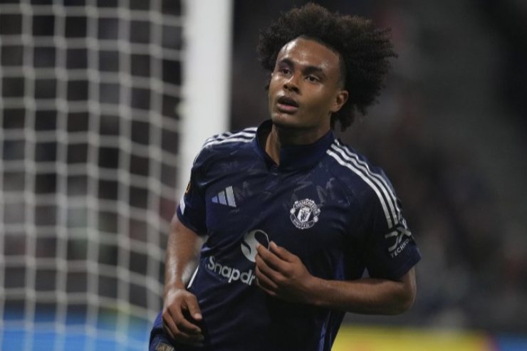 Joshua Zirkzee in campo