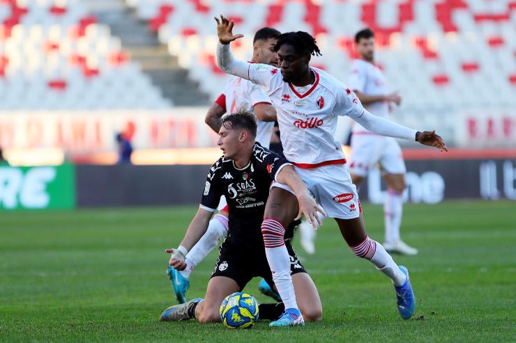 Nosa Obaretin in maglia Bari