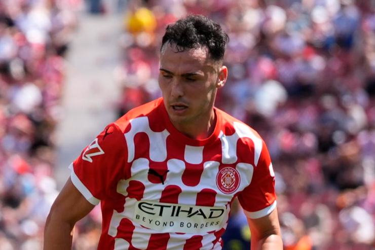 Martínez in azione con il Girona