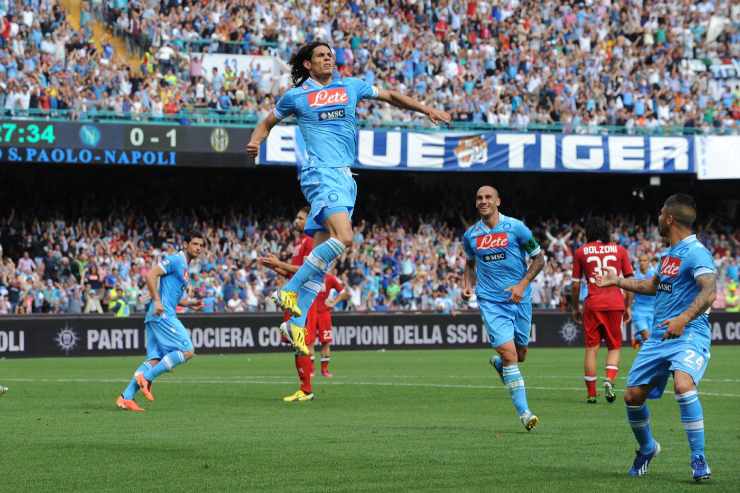 Il Matador Cavani esulta