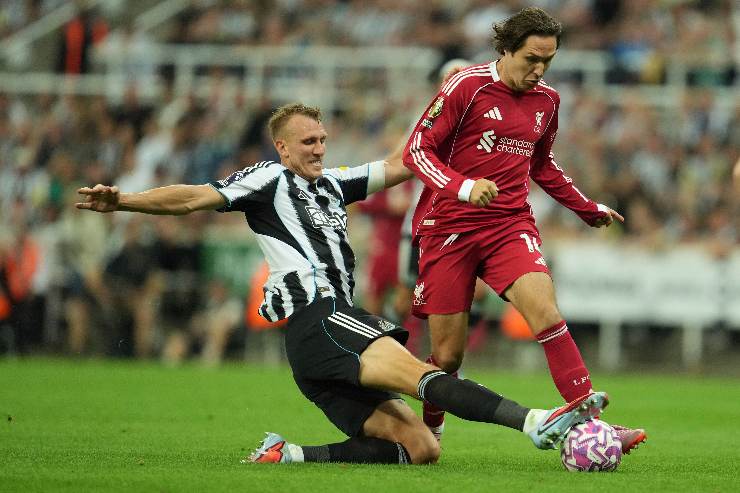 Chiesa in campo con il Liverpool