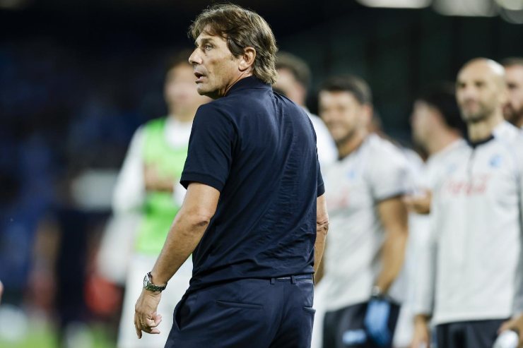 Antonio Conte in campo 